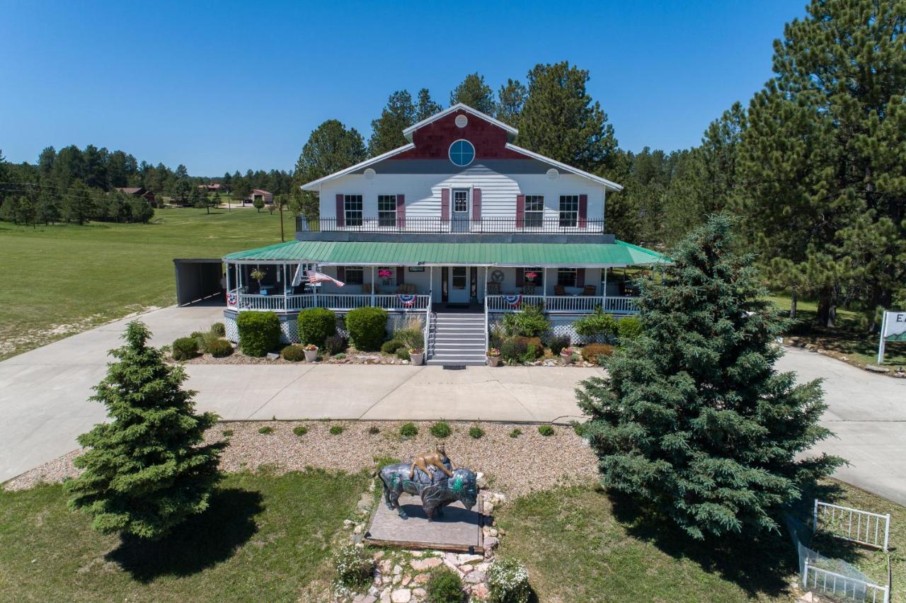 Eagle'S Landing Lodge Къстър Екстериор снимка