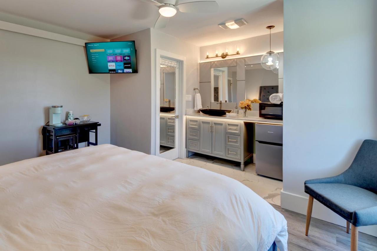 Eagle'S Landing Lodge Къстър Екстериор снимка